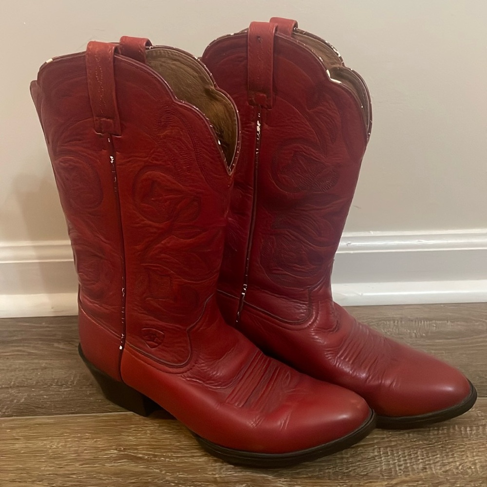 Artiat Boots size 8